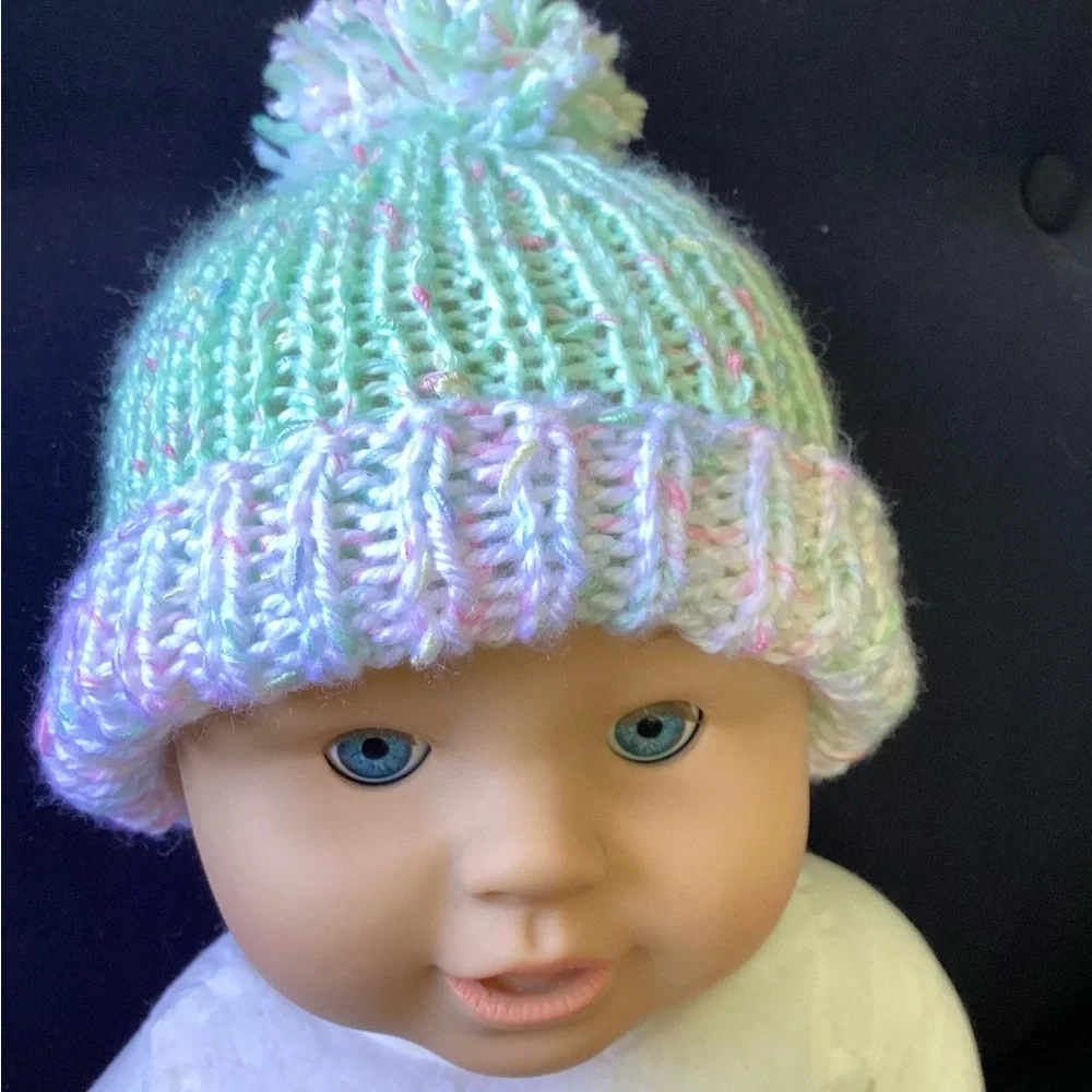 Hat Beanie Baby Pom Pom Green White Knit Pastel Spring Easter
